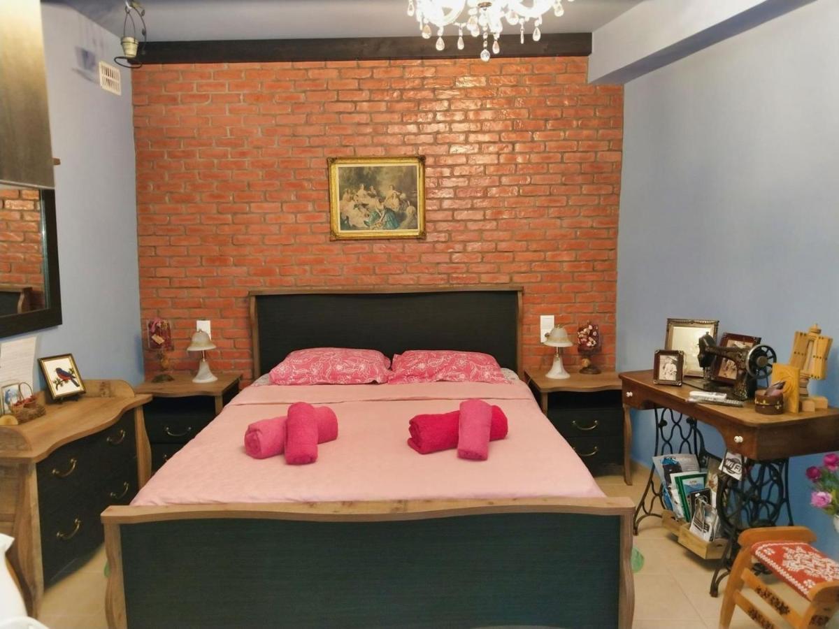 Mama'S Cozy Room 1 卡兰巴卡 外观 照片